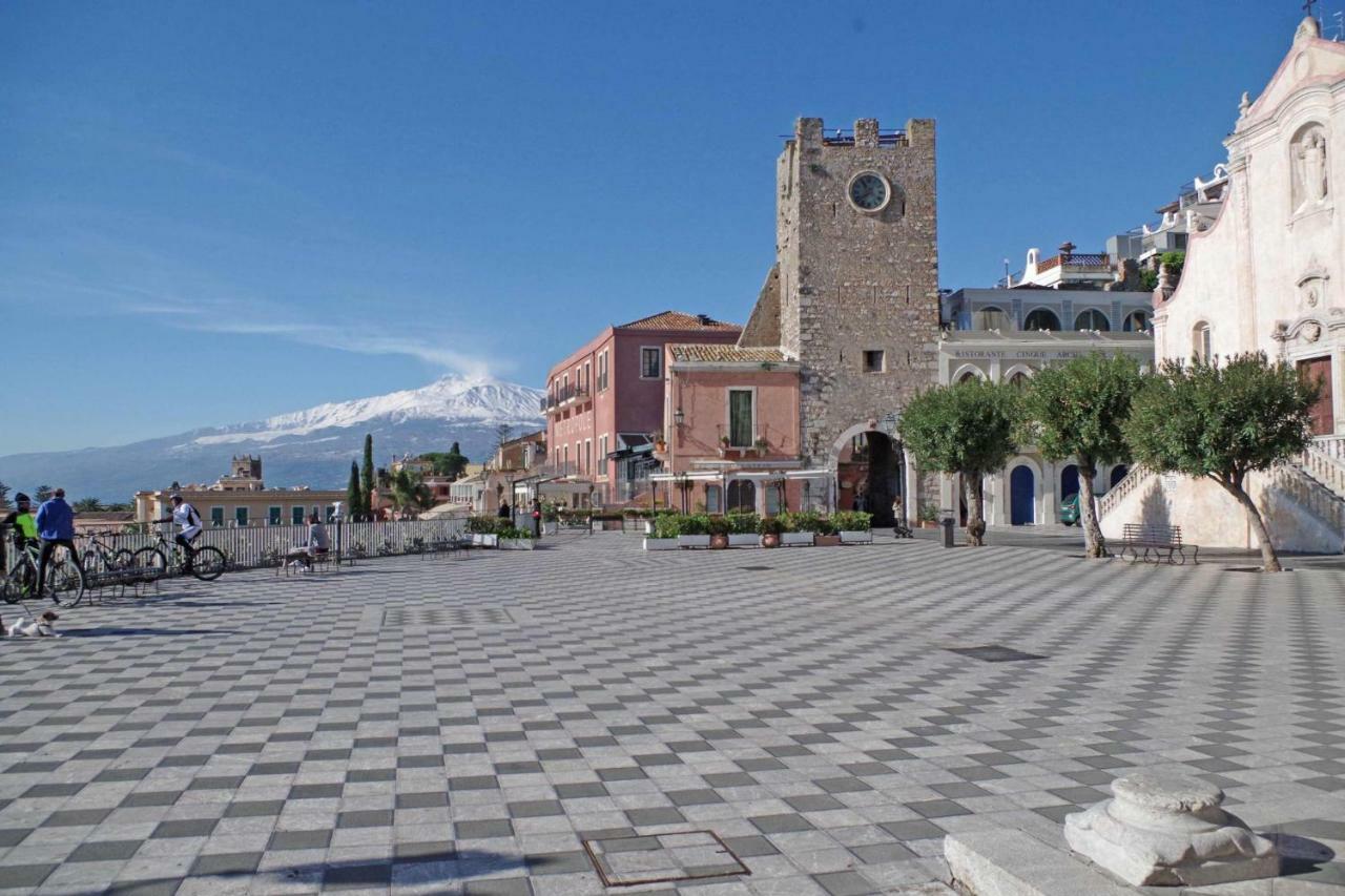 La Fontanella Apartment Taormina Dış mekan fotoğraf